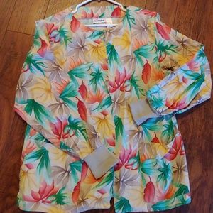 Apple life scrub jacket